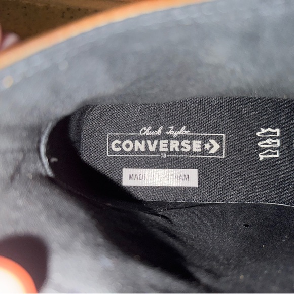 Converse Brown Leather High-Top Sneakers with White Sole Size 10.5 NWOT - Picture 8 of 15